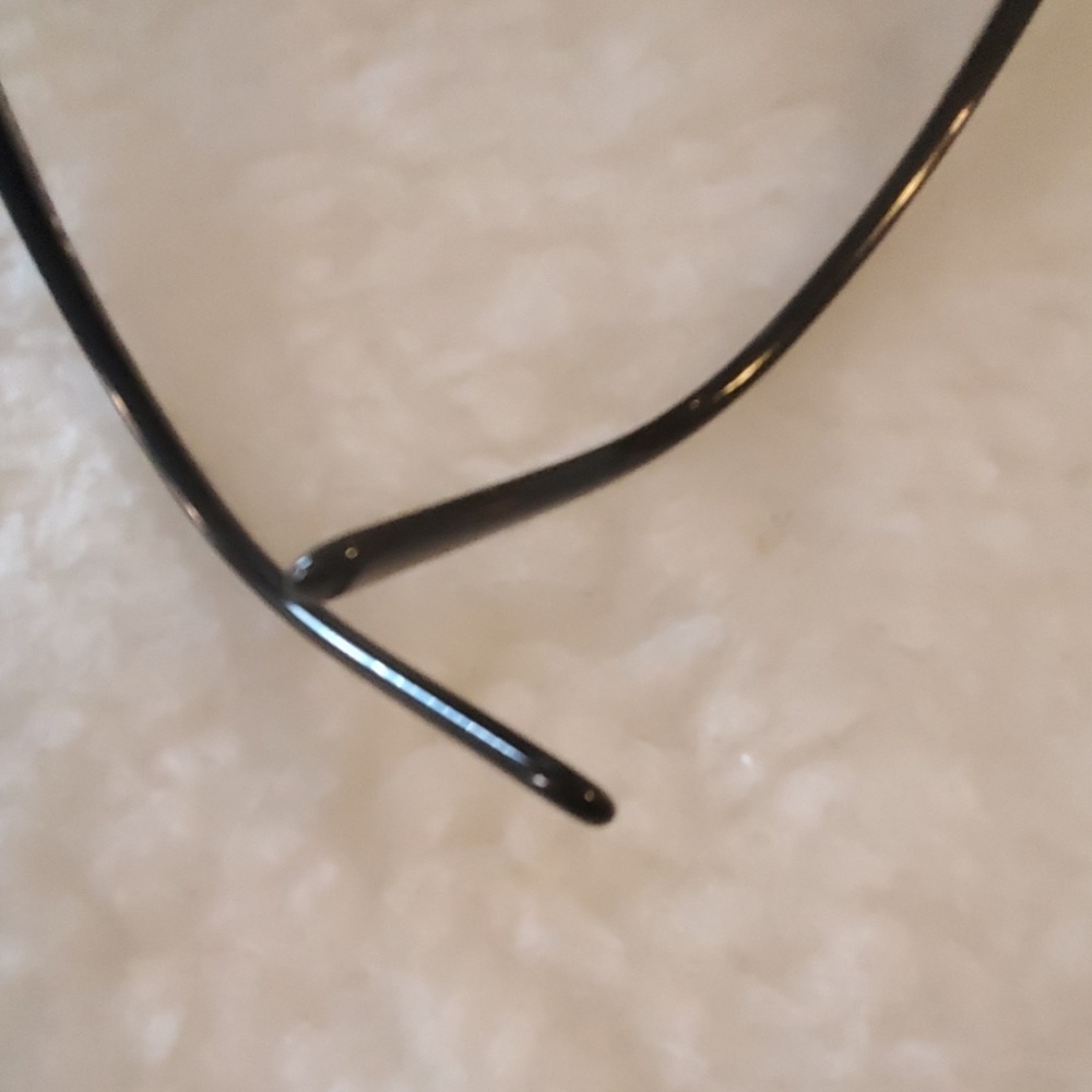 Tory Burch Sunglasses - Picture 5 of 6